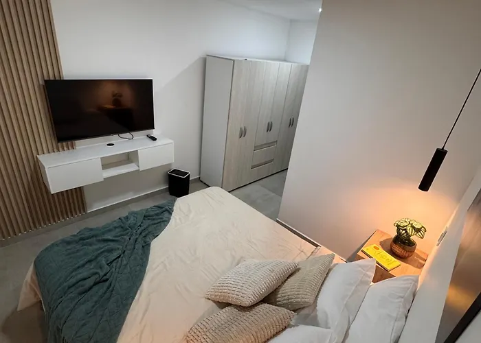 Apartamentos Con Vista Boscosa Y Parking En Buenos Aires, Medellin